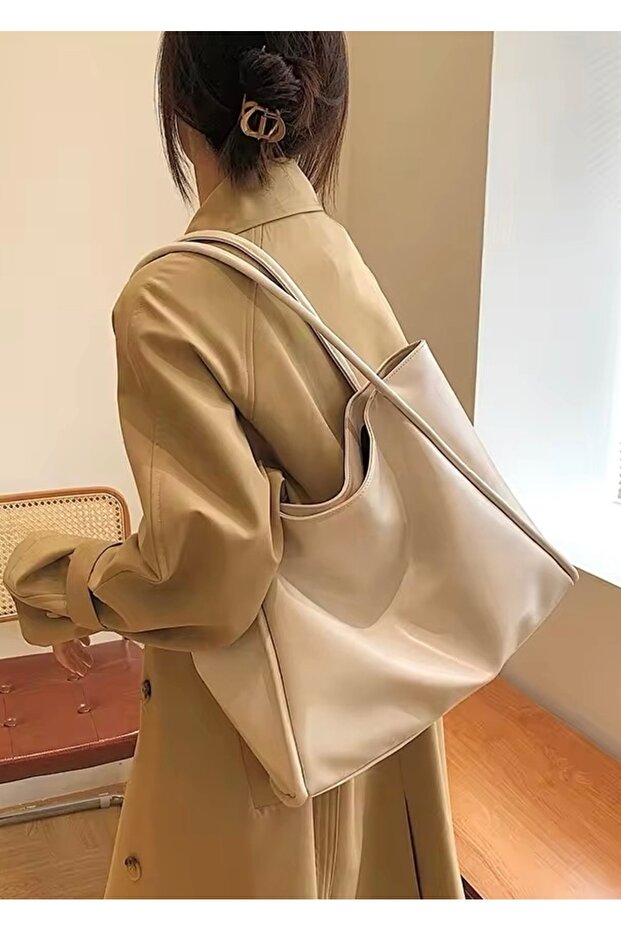 Kadın Basic Model Yumuşak Deri Büyük Boy Günlük El & Omuz & Kol Çantası