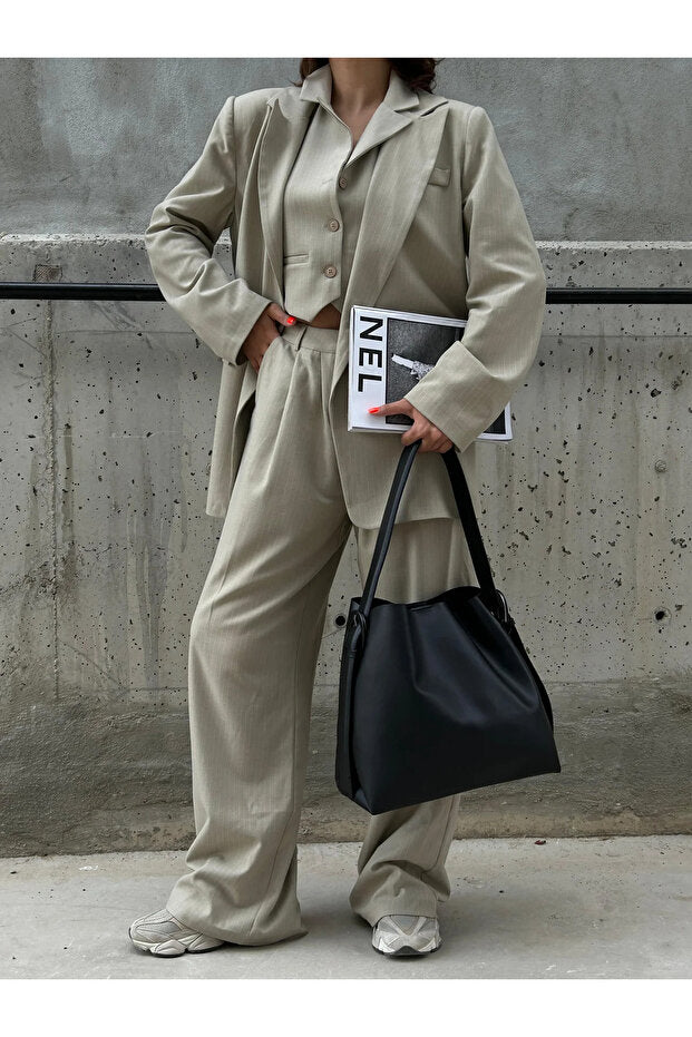 Kadın Büyük Boy Mıknatıslı Kapaklı İç Fermuarlı Ayarlanabilir El ve Omuz Çantası