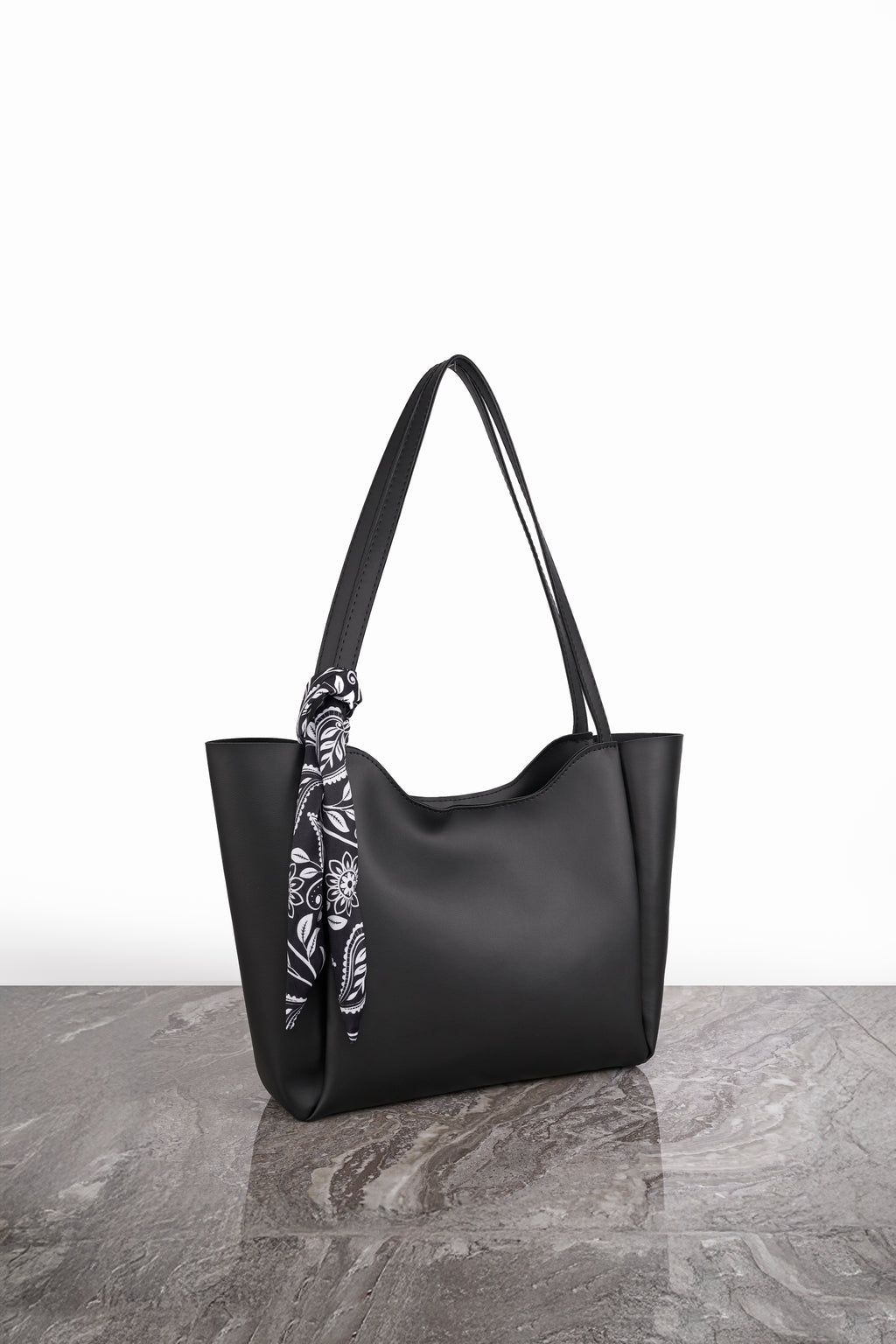 Kadın Fularlı Fermuarlı Mıknatıs Kapamalı Shopper El ve Omuz Çantası