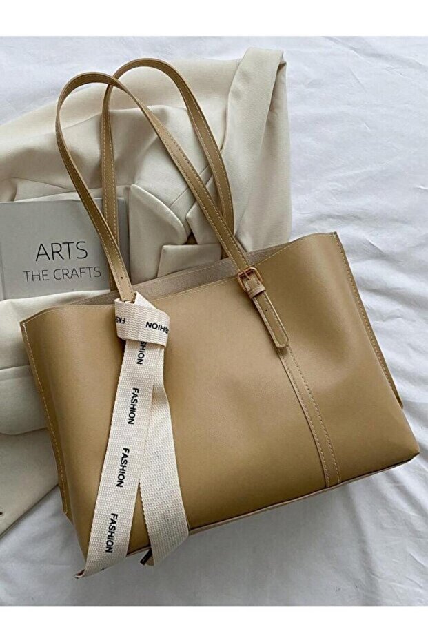 Mona Fiyonk Detaylı Hafif Büyük Boy Kadın El Ve Omuz Çantası