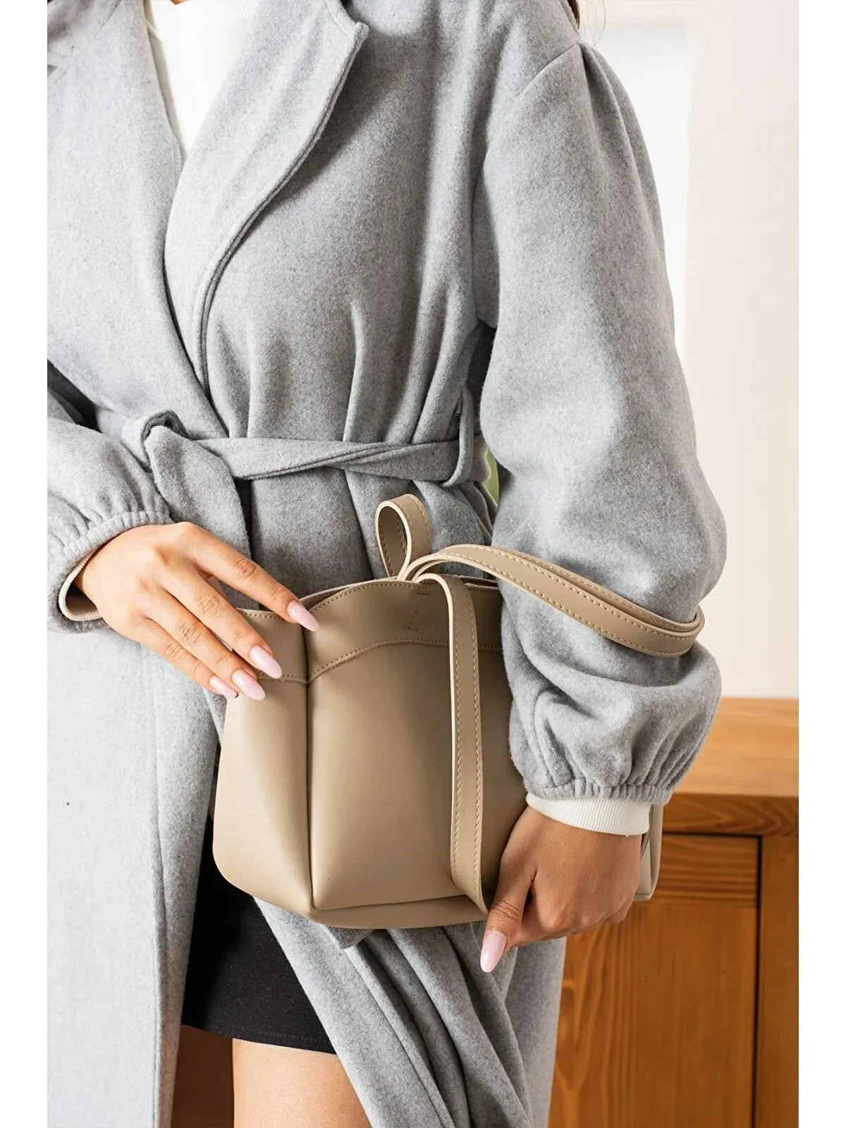 Kadın Mıknatıs Kapaklı Cüzdan Detaylı El Kol Ve Omuz Çantası